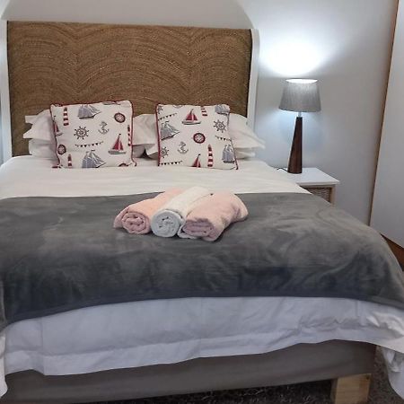Oppikoppi De Kelders Hotel ภายนอก รูปภาพ